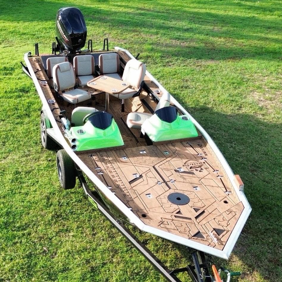 Lancha Ventura F630